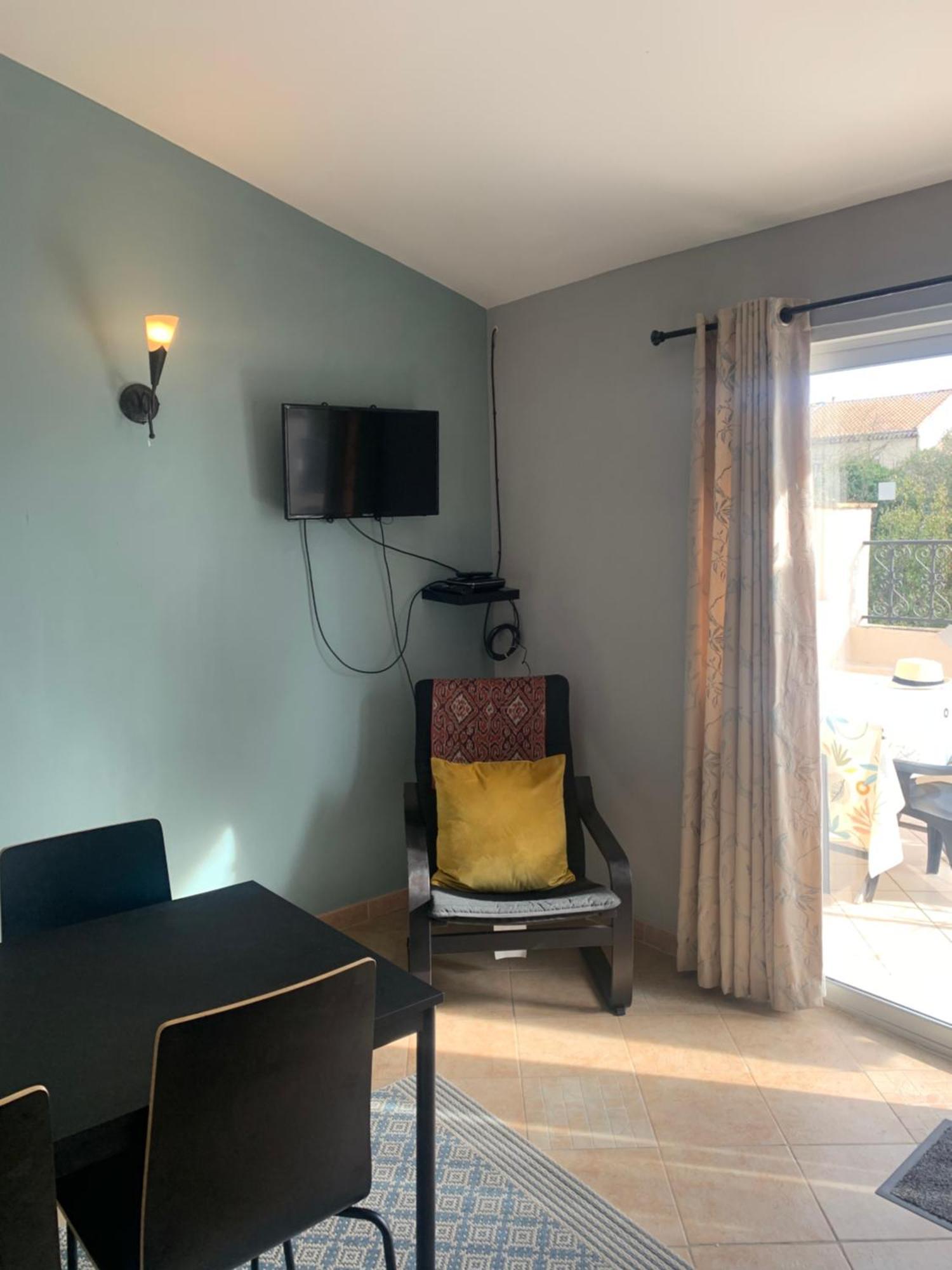 Comfortable Gite Magalas Exterior photo
